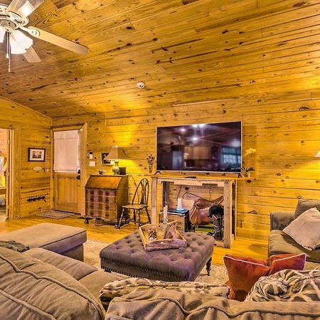 Pet-Friendly Cabot Cabin With Fenced Yard! Dış mekan fotoğraf